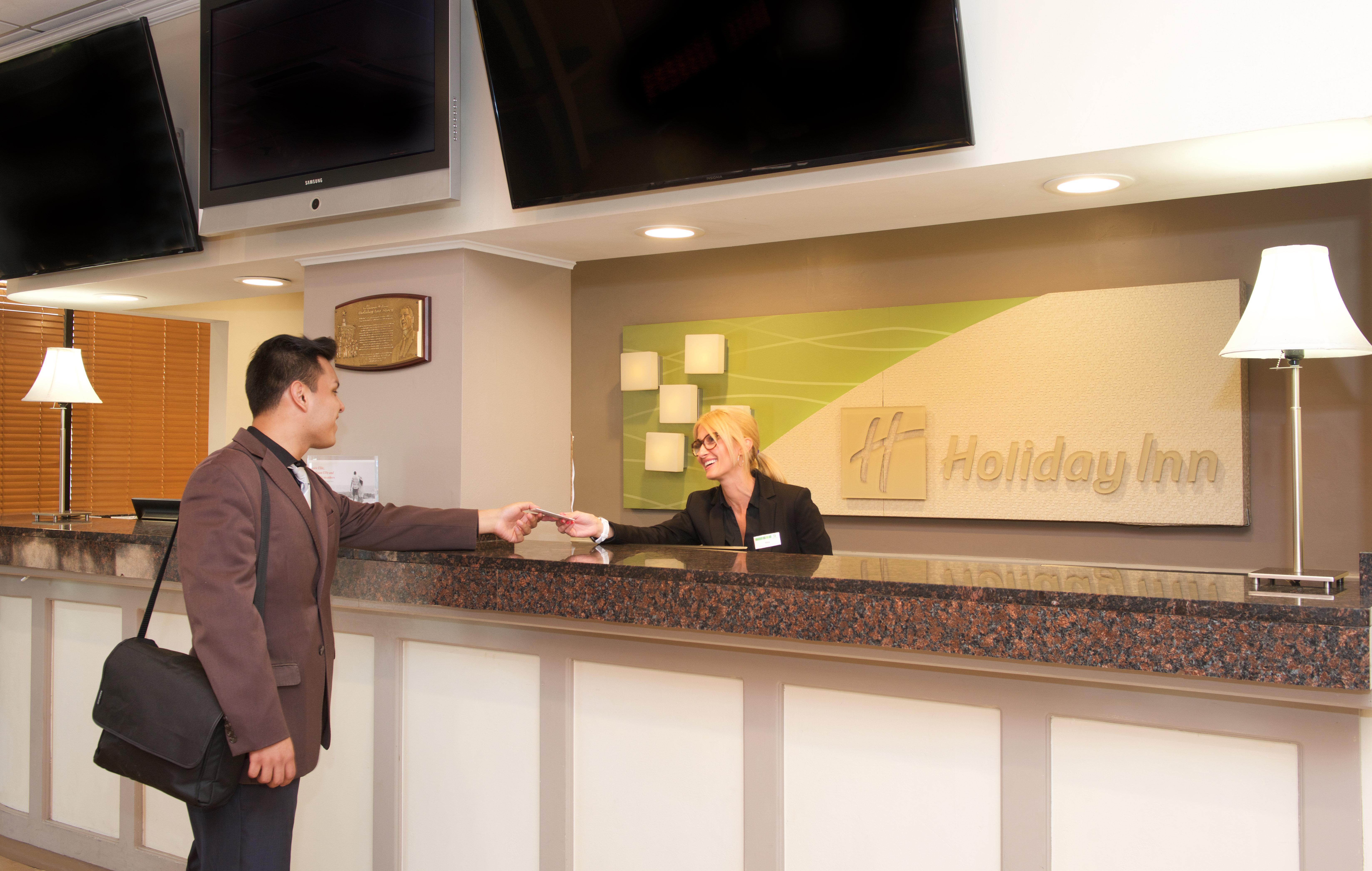 Holiday Inn Hotel & Suites Chicago - Downtown, An Ihg Hotel Exterior foto