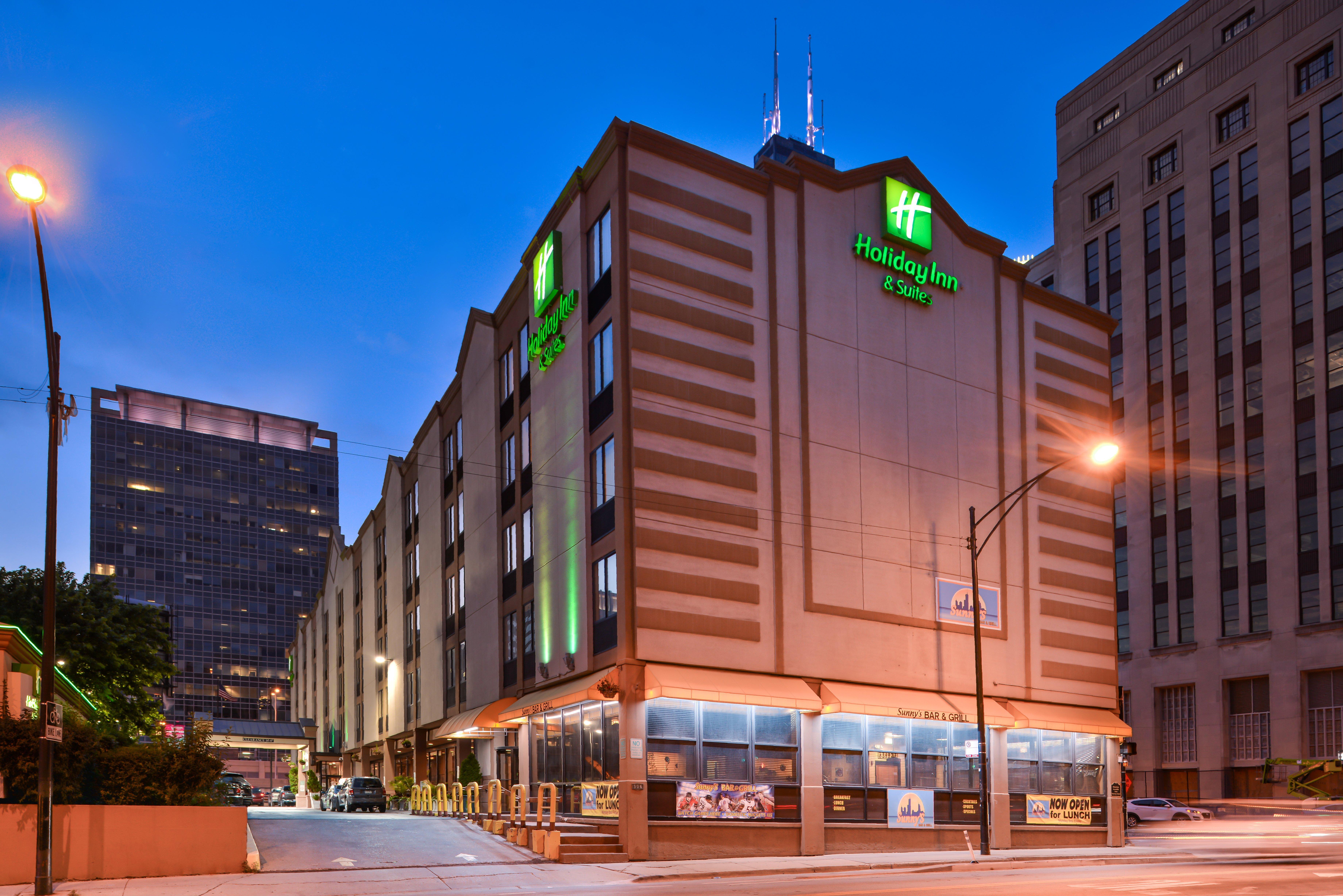 Holiday Inn Hotel & Suites Chicago - Downtown, An Ihg Hotel Exterior foto