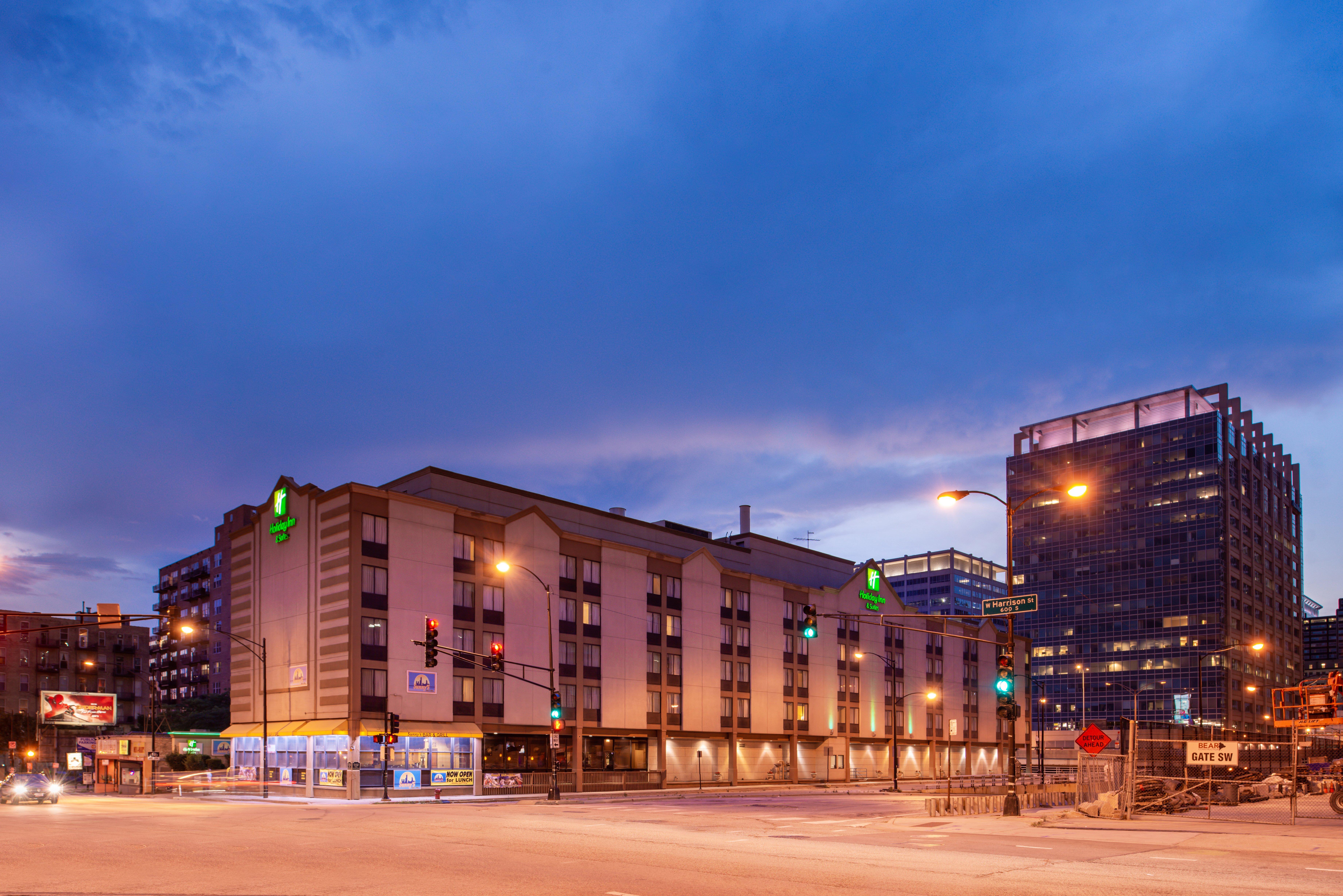 Holiday Inn Hotel & Suites Chicago - Downtown, An Ihg Hotel Exterior foto